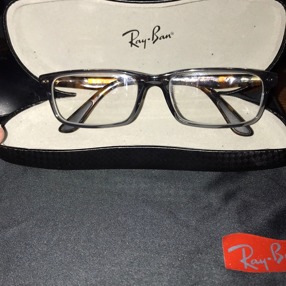 Ray-Ban Unisex eyewear 🥽